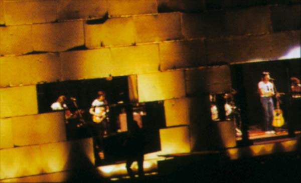 Pink Floyd - Is There Anybody Out There